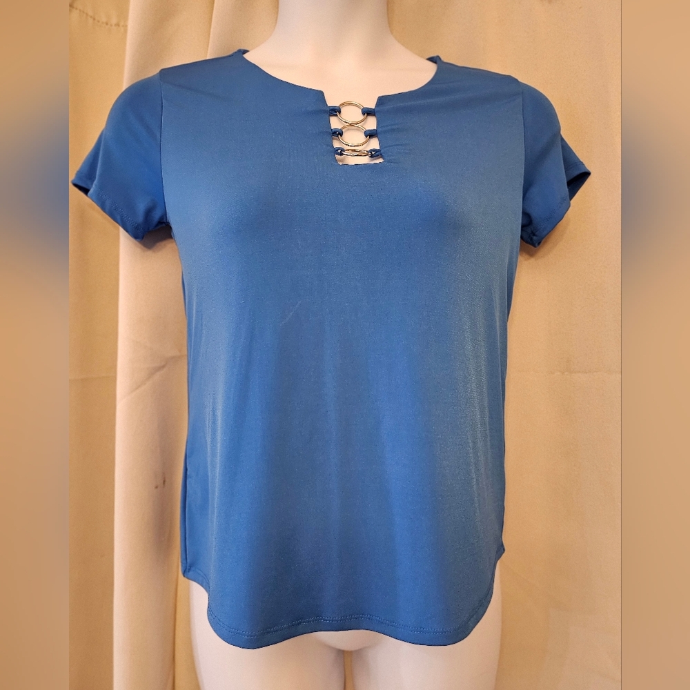 Medium Women’s Top